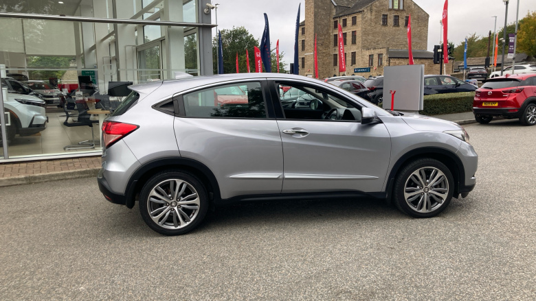 Honda HR-V 1.5 i-VTEC SE Navi CVT 5dr Petrol Hatchback